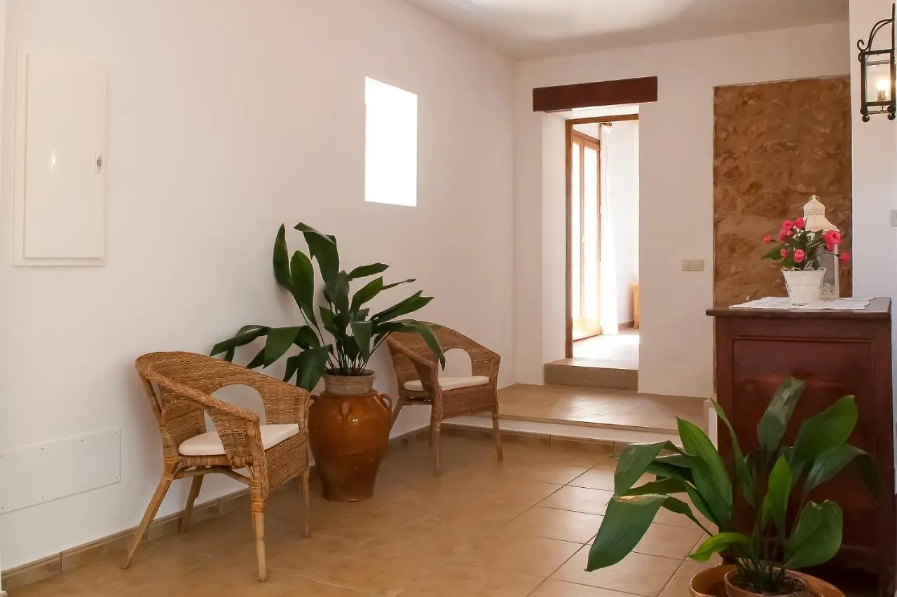 Vakantiehuis Finca Salas Nou Calonge  Spanje
