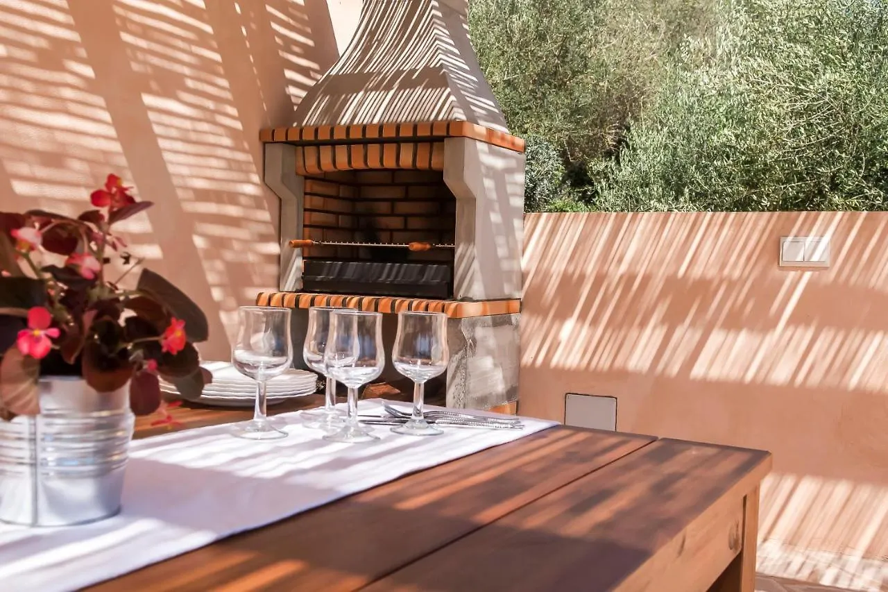 Finca Salas Nou Calonge  Vakantiehuis Calonge (Mallorca)